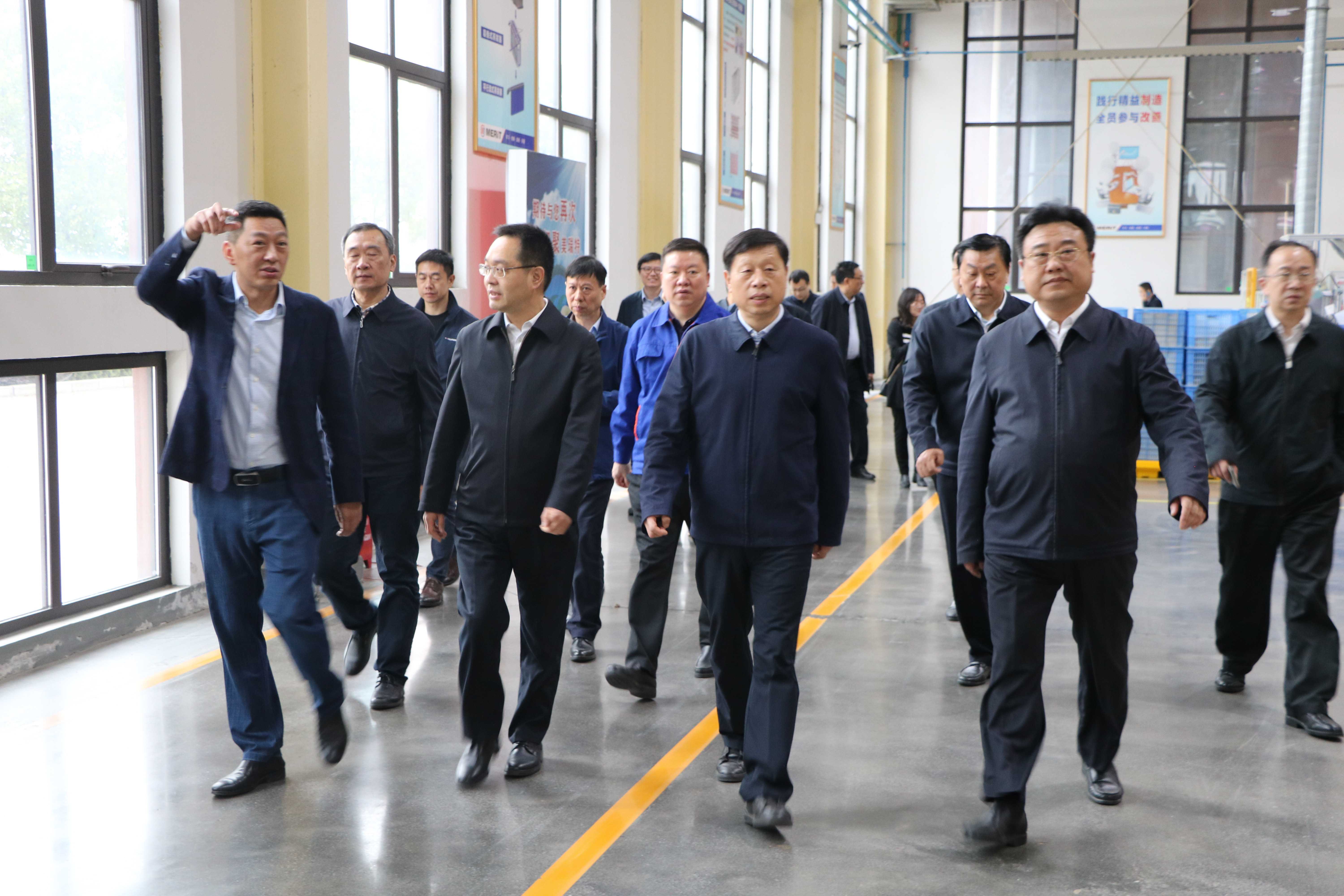 湖北省政協(xié)副主席張維國到美瑞特公司調研